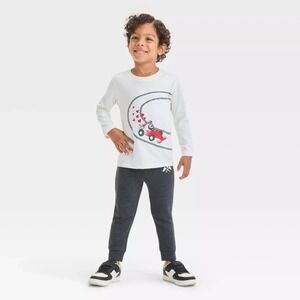 Cat & Jack Toddler Boys 12 Months Valentine Race Car Shirt Jogger Set Hearts 2pc